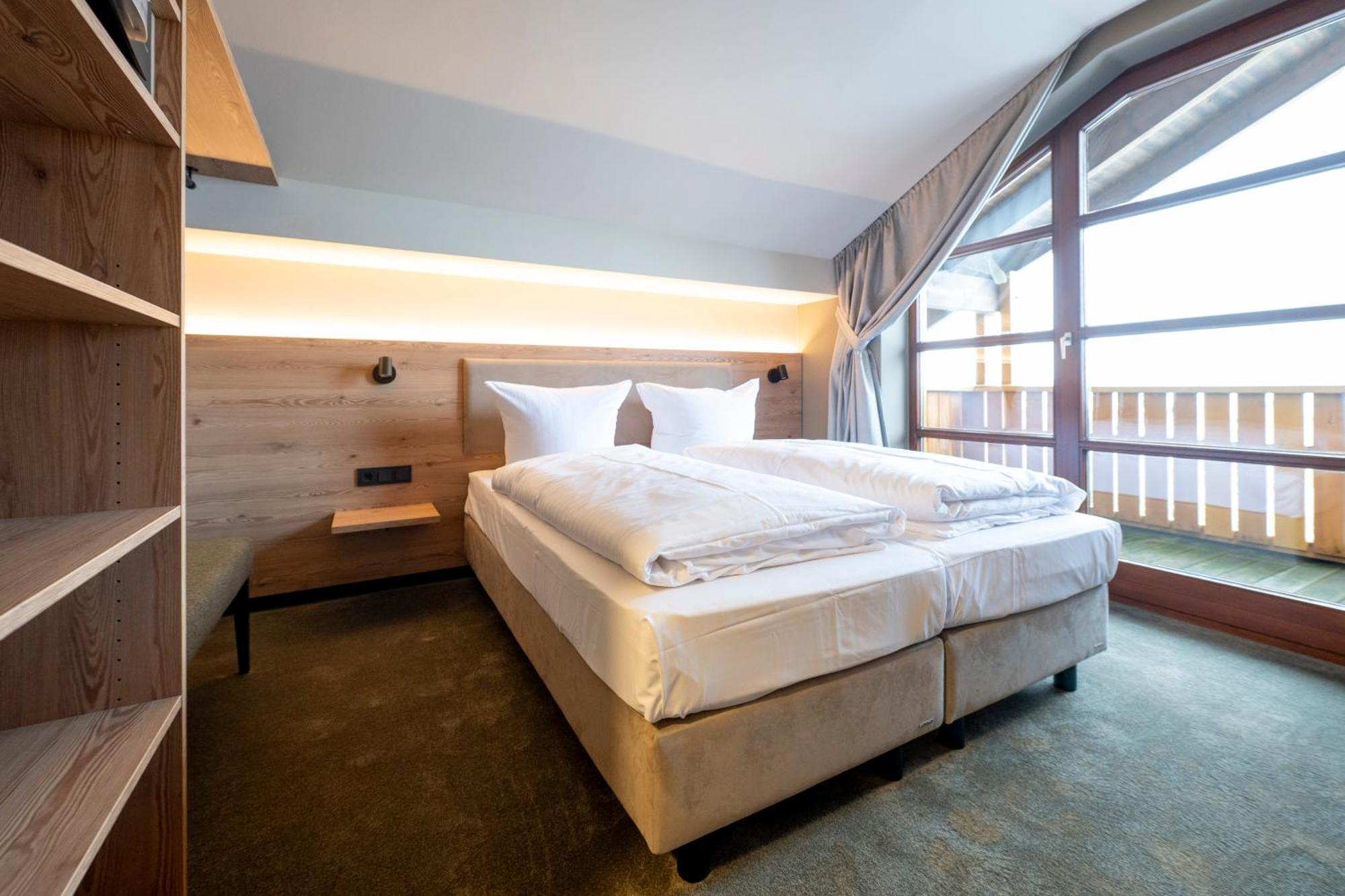 Hotel Berghof Петерсберг Экстерьер фото